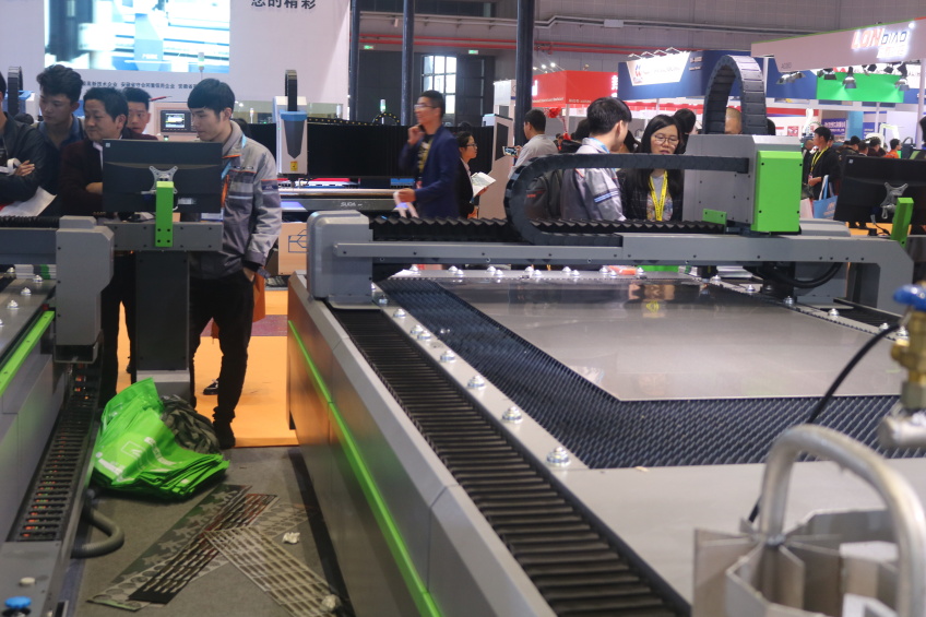 得馬迷你字雕刻機參展 得馬迷你字雕刻機參展