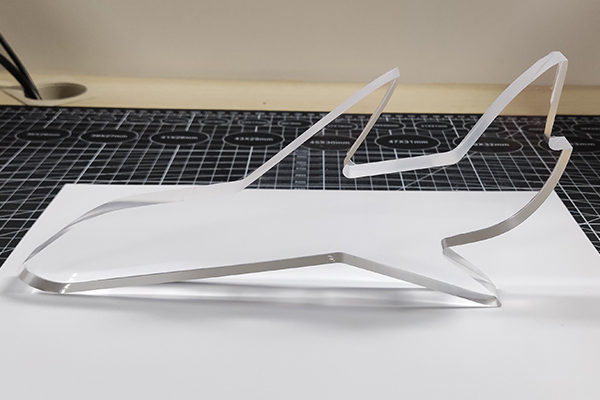 廣告雕刻機(jī)，亞克力高光切割